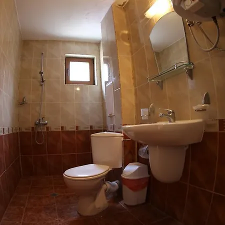 Guest house Aurora *