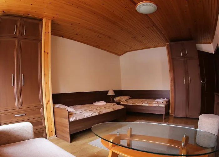 Guest house Aurora 4*